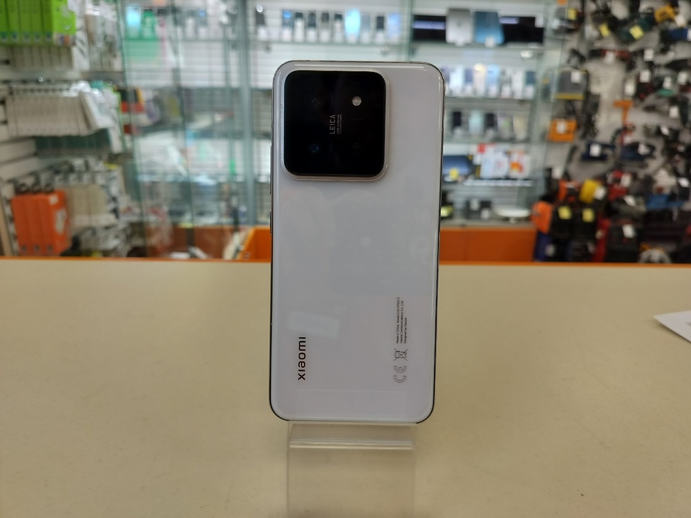 Смартфон Xiaomi 14 12/256Gb
