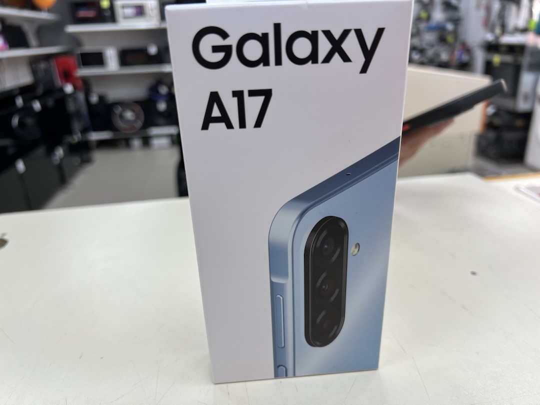 Смартфон Samsung Galaxy A17 4/128