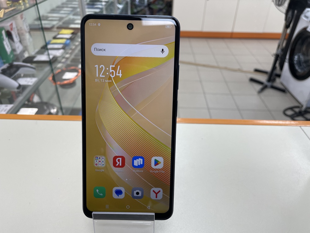 Смартфон Infinix Smart 8 4/128