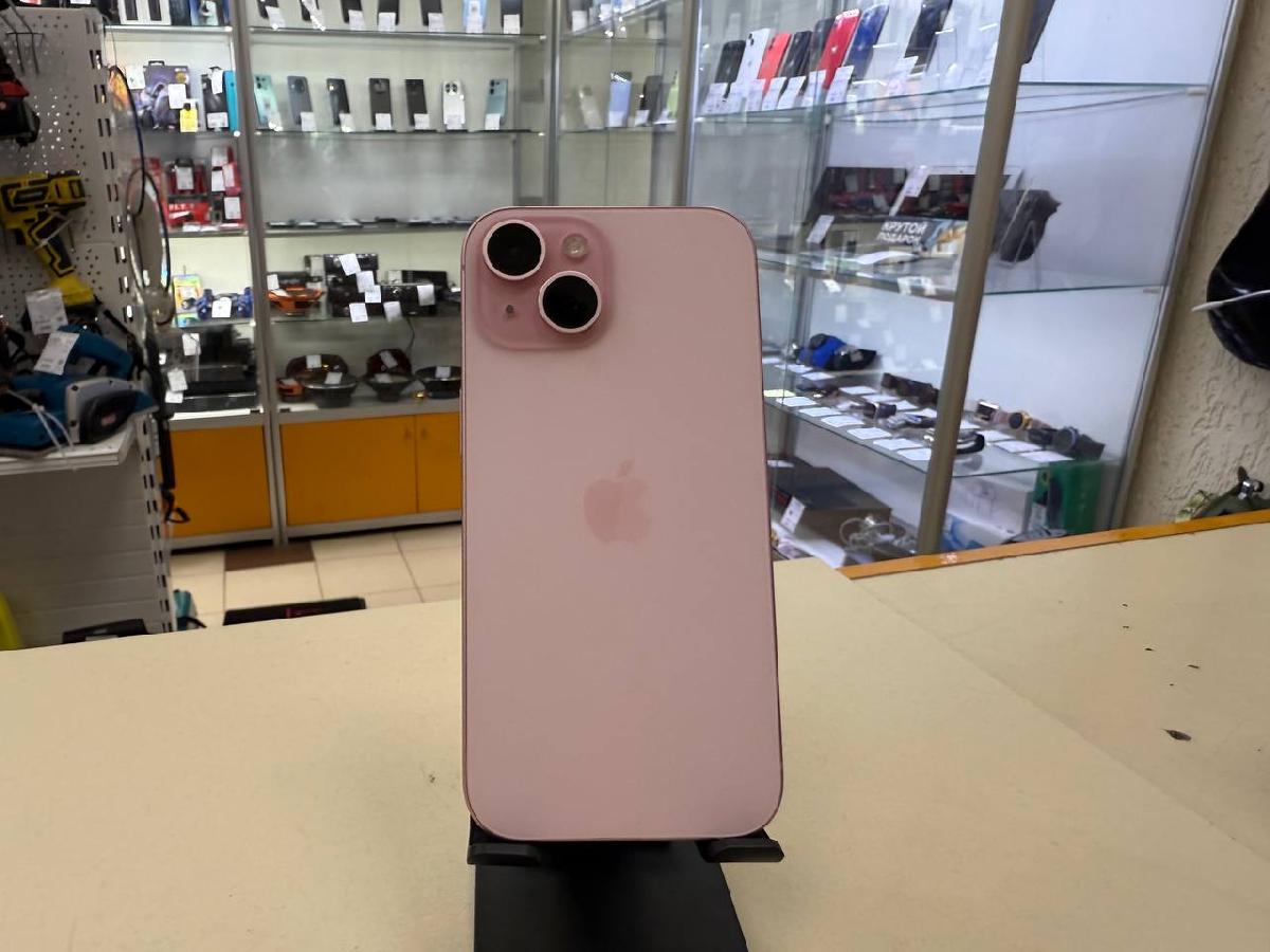Смартфон Apple Iphone 15 128Gb