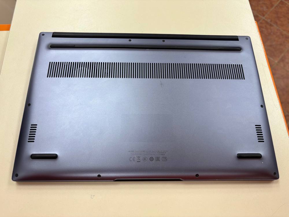 Ноутбук Huawei; Ryzen 7 3700U,  Intel(R) Graphics, 8 Гб, 512 GB, Нет