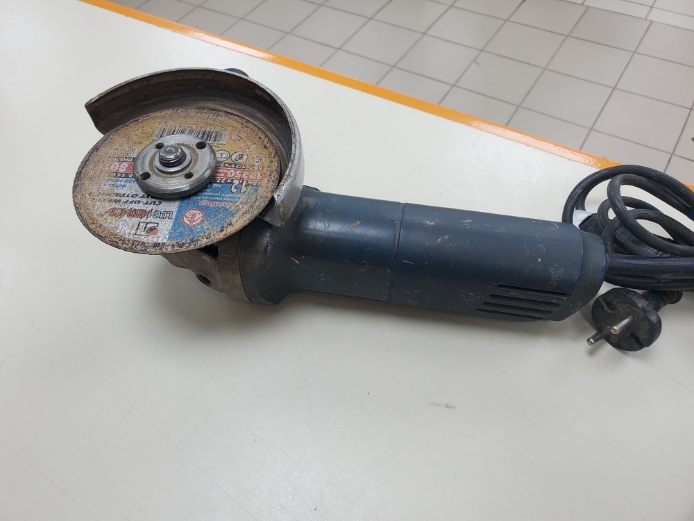 Угловая шлифмашина Bosch GWS 22-230 JH