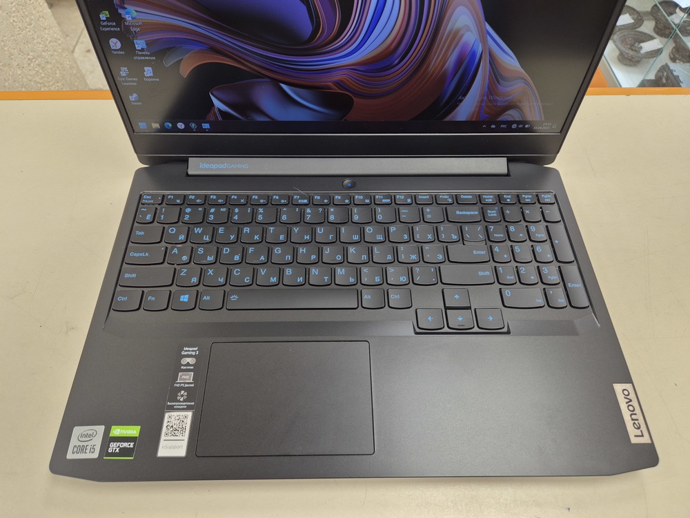 Ноутбук Lenovo; Core i5-10300H, GeForce GTX 1650 TI, 8 Гб, 500 Гб, Нет