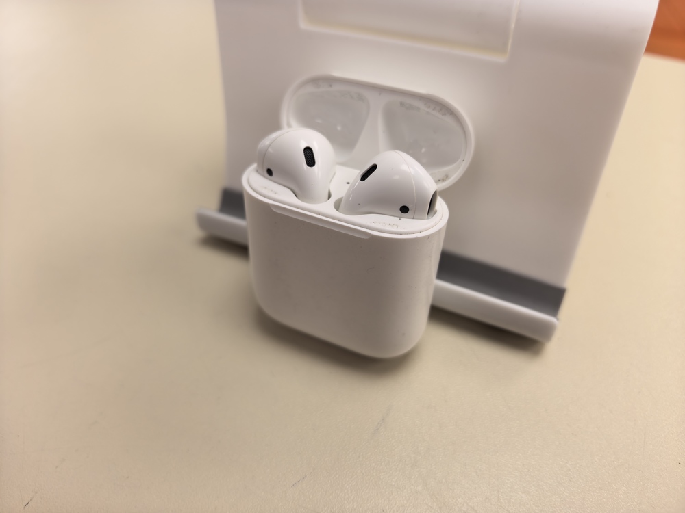 Наушники беспроводные Apple AirPods 2