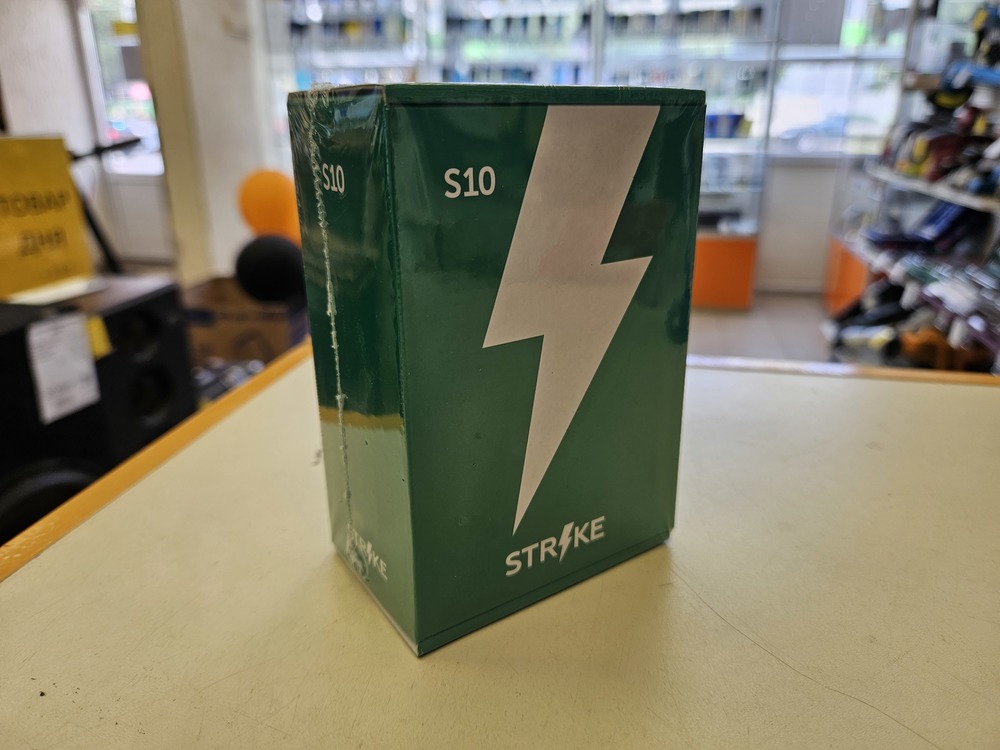 Мобильный телефон Strike S10