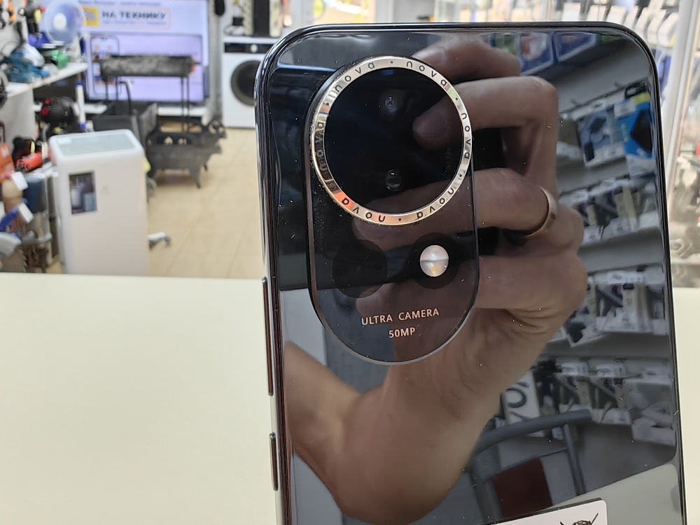 Смартфон Huawei Nova 13 12/256