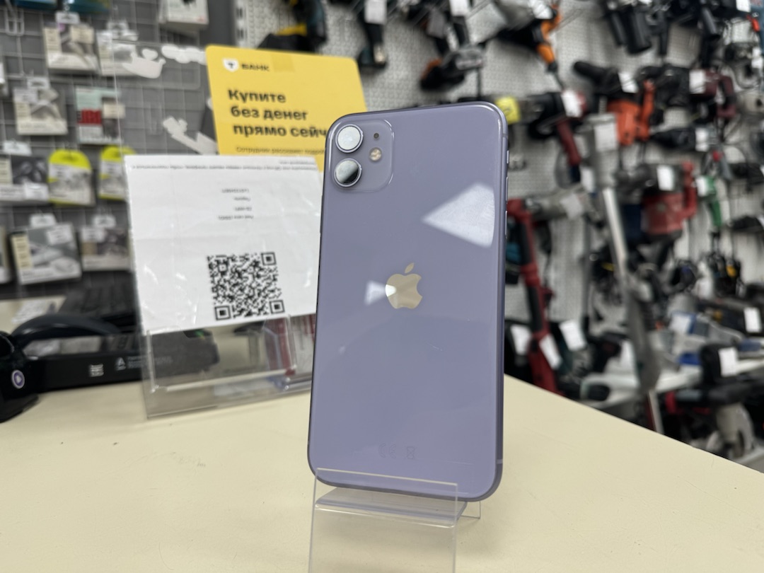 Смартфон Apple iPhone 11 64Gb