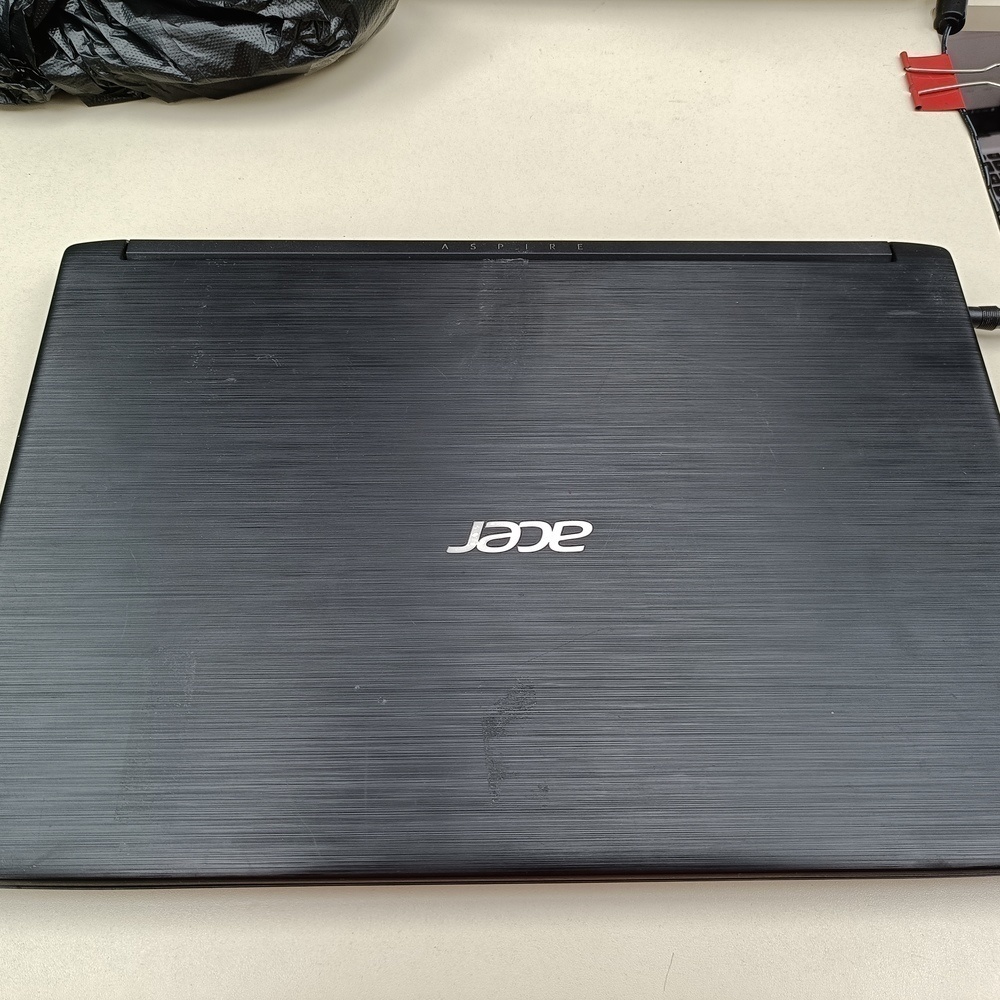 Ноутбук Acer A315-41-RORW; Ryzen 3 2200U, Radeon Vega 3, 8 Гб, Нет, 1 Tb