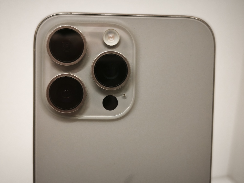 Смартфон Apple iPhone 15 Pro Max 512Gb