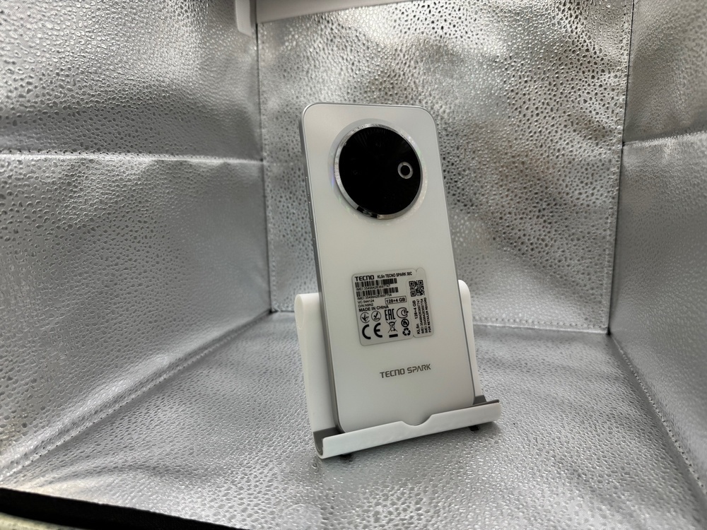 Смартфон Tecno SPARK 30C 4/128