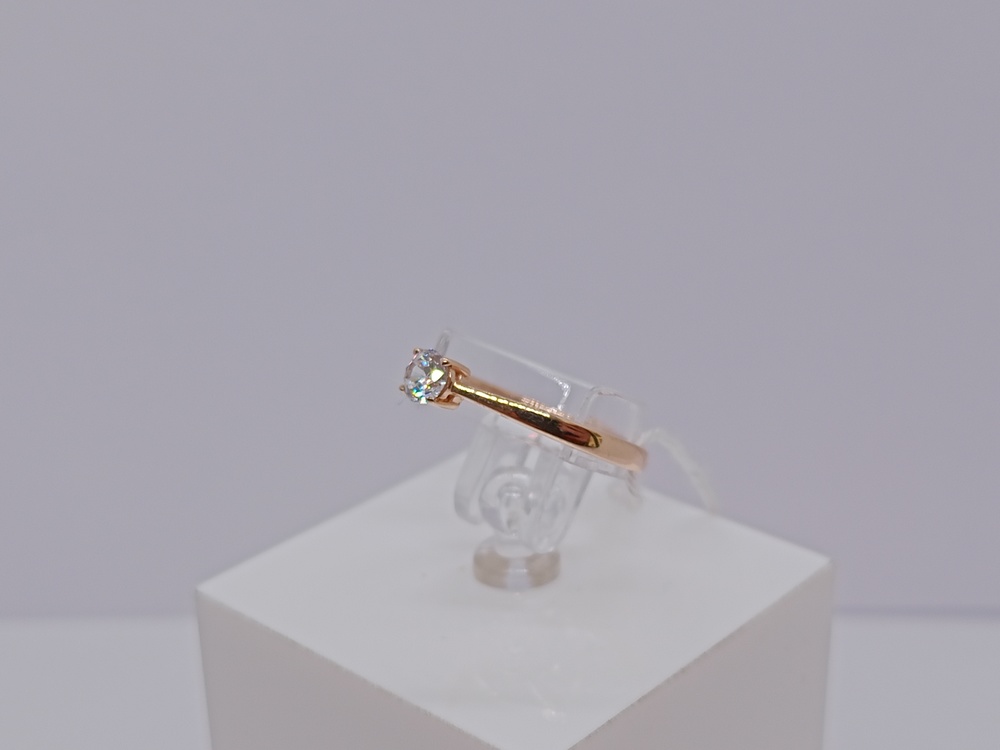 КОЛКМ585 КОЛЬЦО С КАМНЕМ (Au 585)