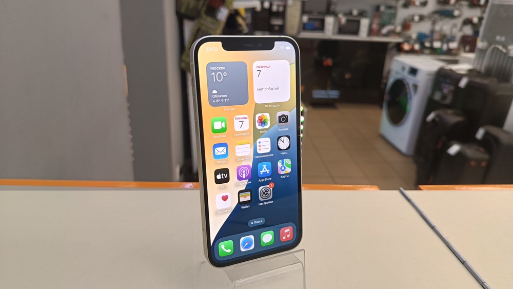 Смартфон Apple iPhone 12 64Gb