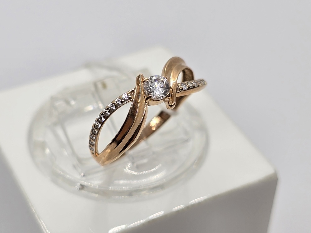 КОЛКМИ375 КОЛЬЦО С КАМНЯМИ (Au 375)