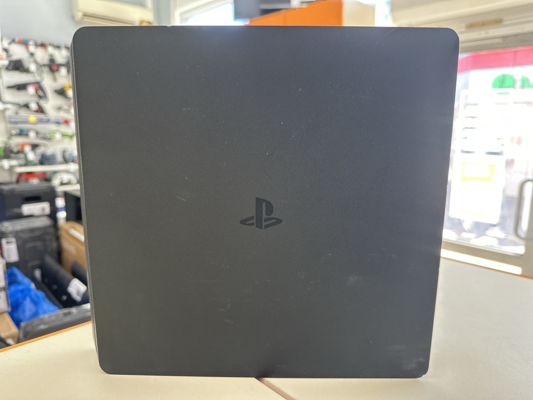 Игровая приставка PlayStation 4 Slim 1Tb Игровая приставка PlayStation 4 Slim 1Tb