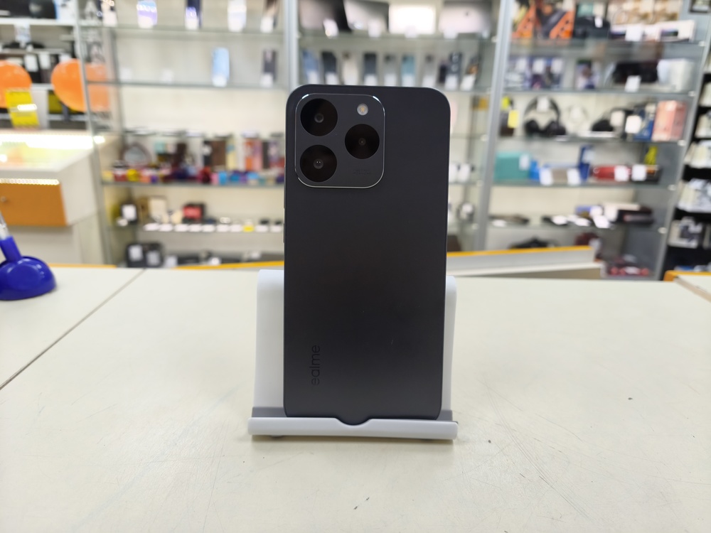 Смартфон Realme 15T 12/256