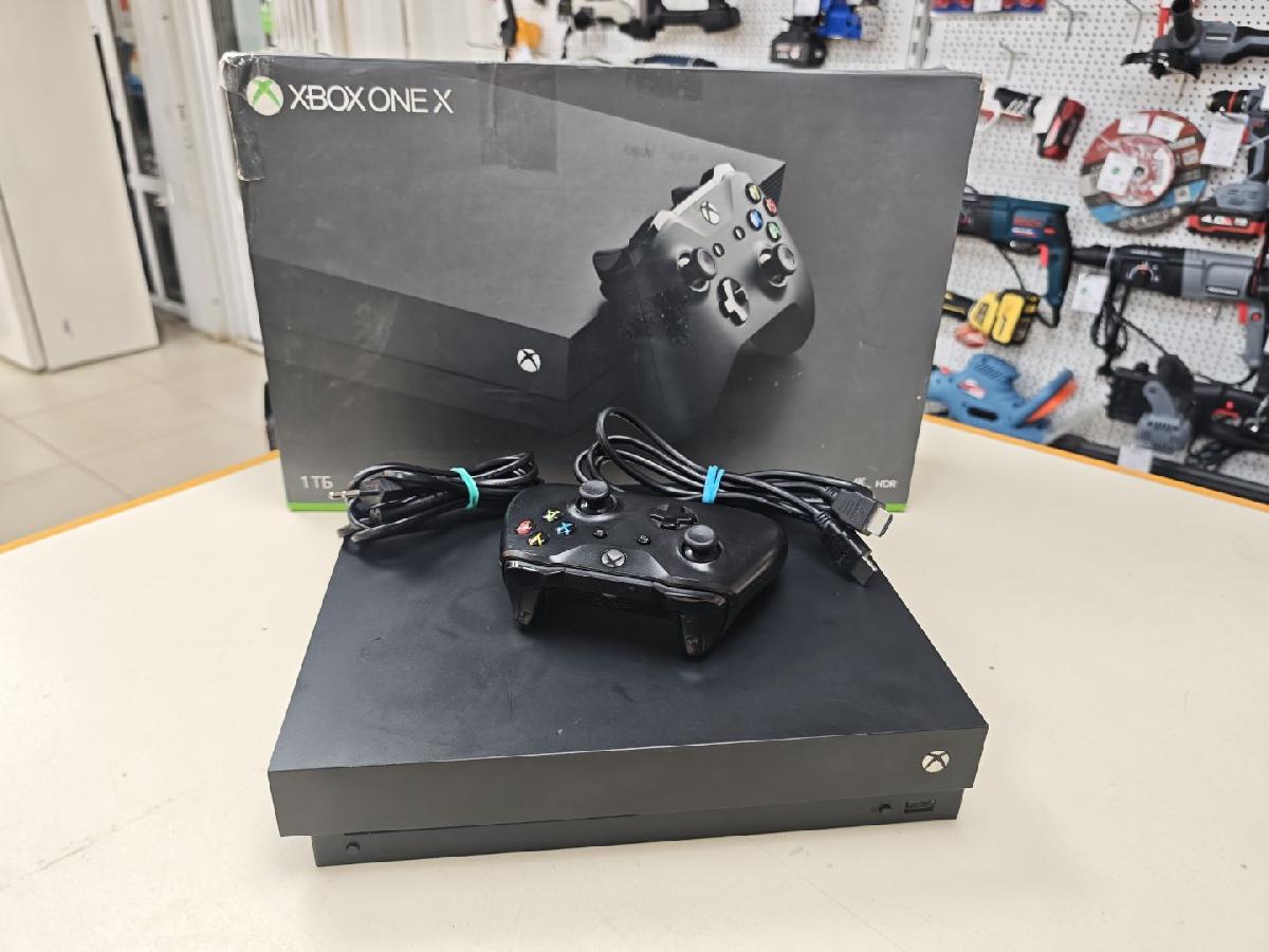 Игровая приставка Xbox One X 1Tb