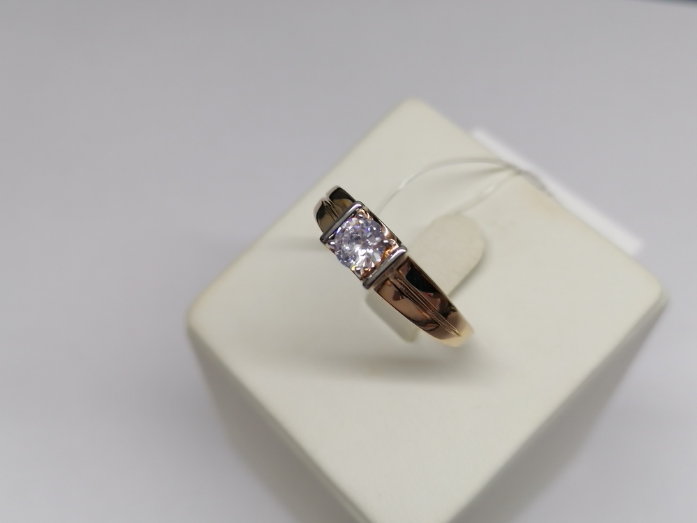 КОЛЬЦО С КАМНЕМ (Au 585)