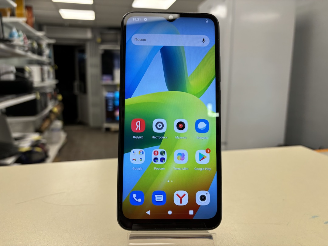 Смартфон Xiaomi A1+ 2/32 Gb