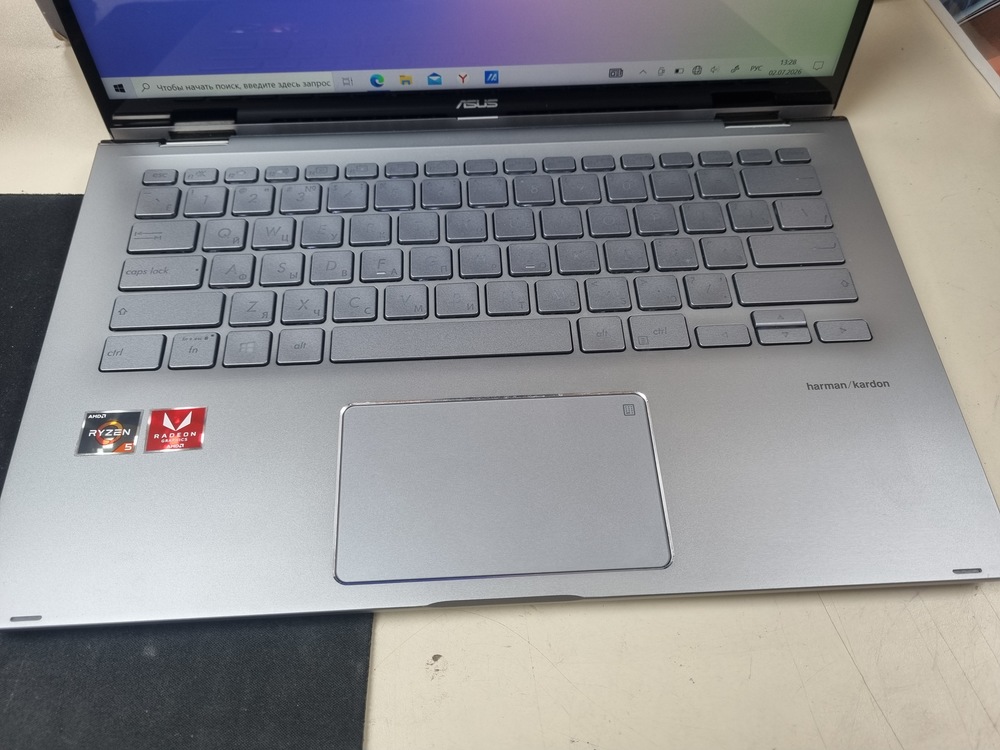 Ноутбук ASUS; Ryzen 5 3500U, Radeon Vega 8, 8 Гб, 500 Гб, Нет