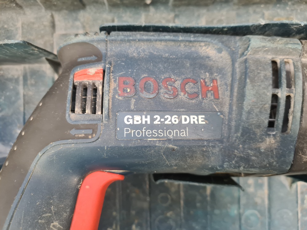 Перфоратор Bosch 2-26DRE