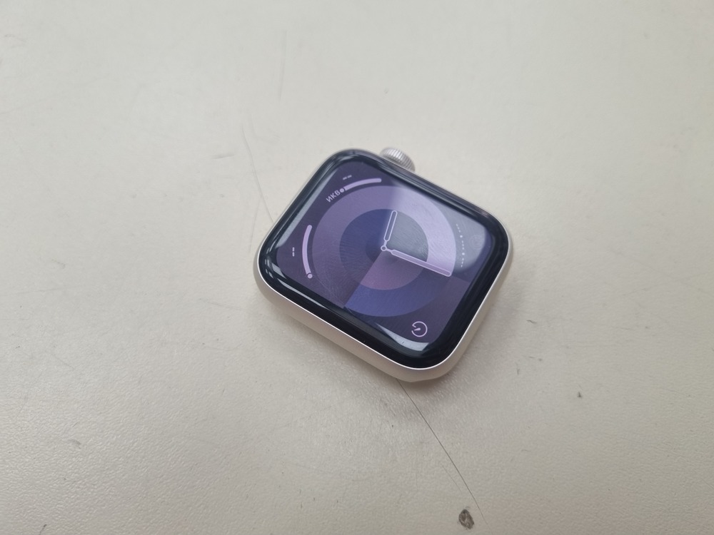 Смарт-часы Apple Watch SE 2022 40mm
