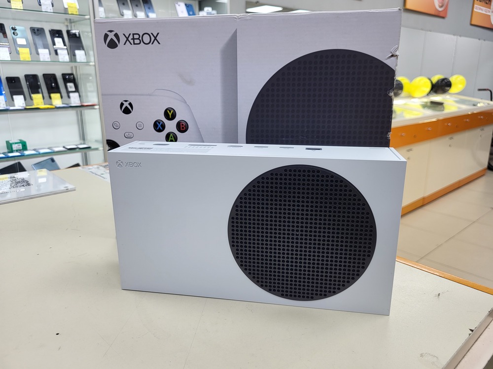 Игровая приставка Xbox Series S 512Gb SSD Игровая приставка Xbox Series S 512Gb SSD