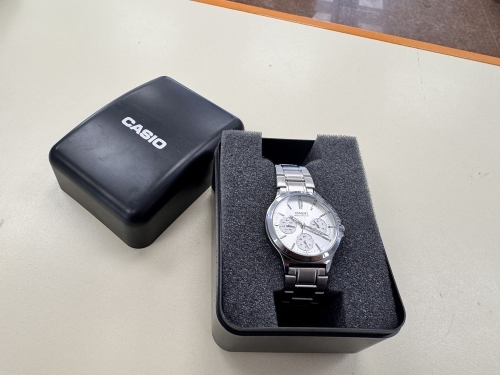 Часы наручные Casio LTP-V300