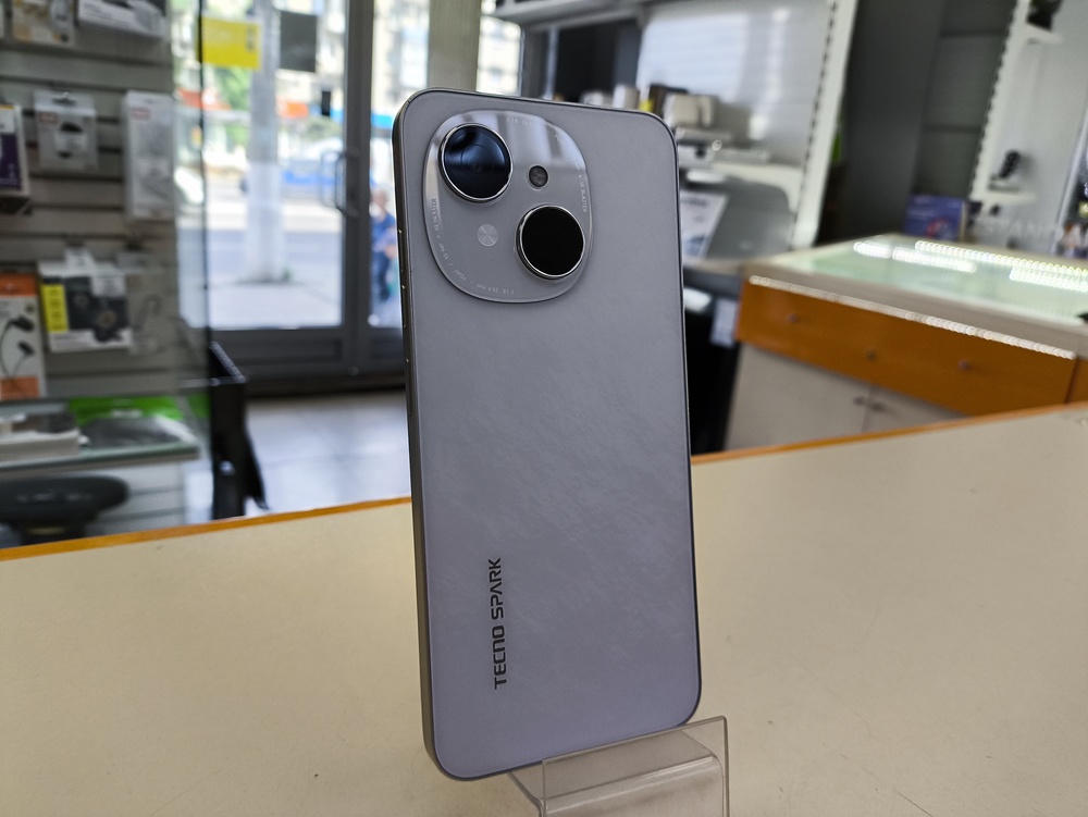 Смартфон Tecno Spark Go1 3/64