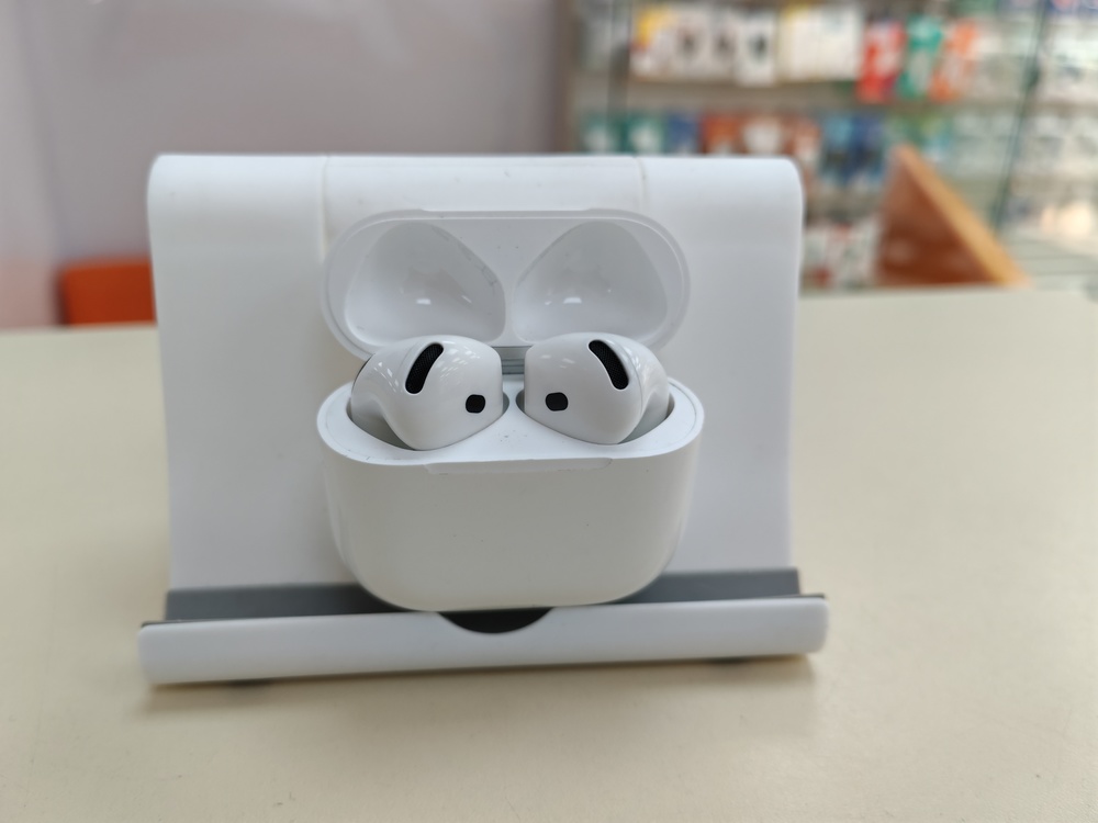 Наушники беспроводные Apple AirPods 4 с ANC