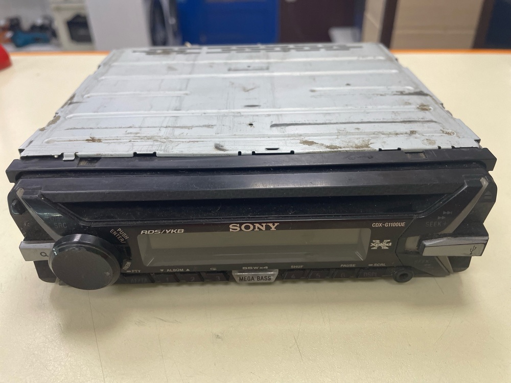 МАГНИТОЛА SONY G1100UE