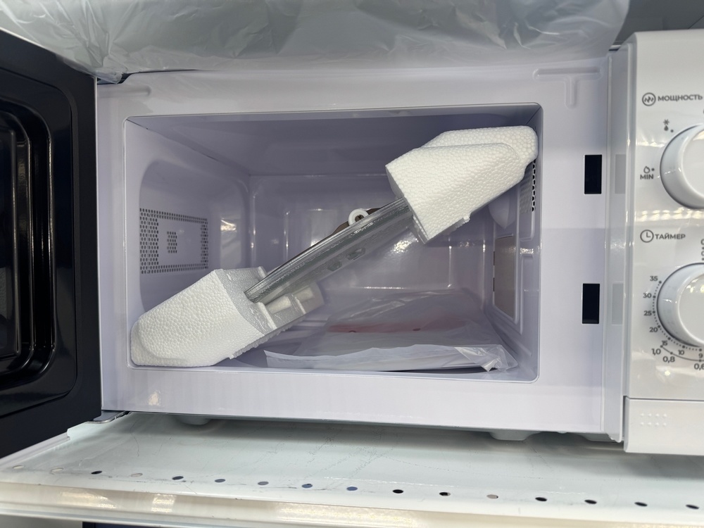 Микроволновая печь Leran FMO 20M22W