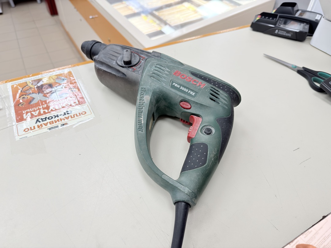 Перфоратор Bosch PBH-3000FRE