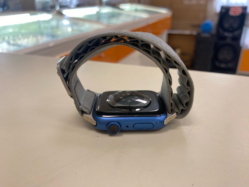 Смарт-часы Apple Watch Series 7 45mm