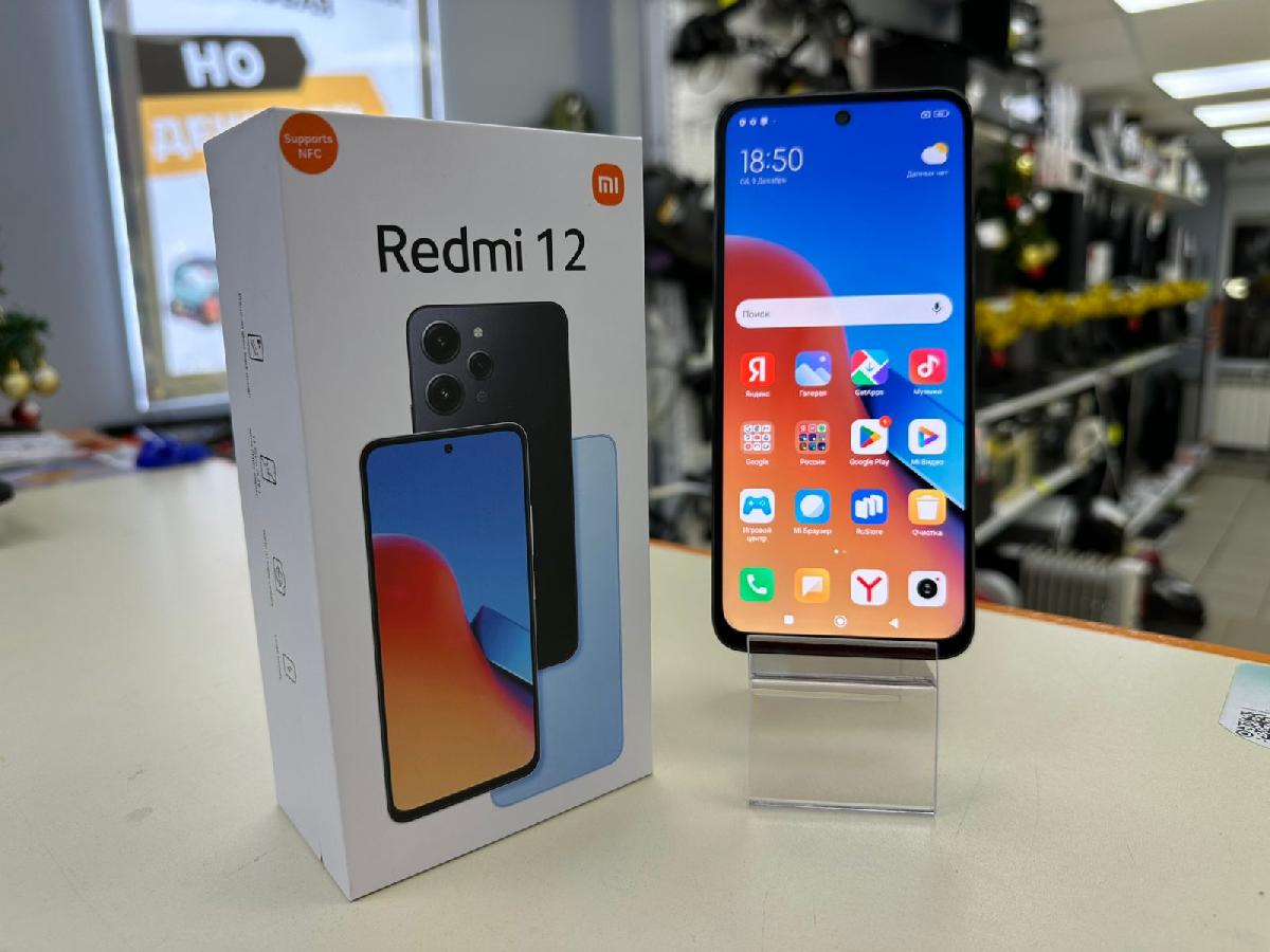 Смартфон Xiaomi Redmi 12 4/128