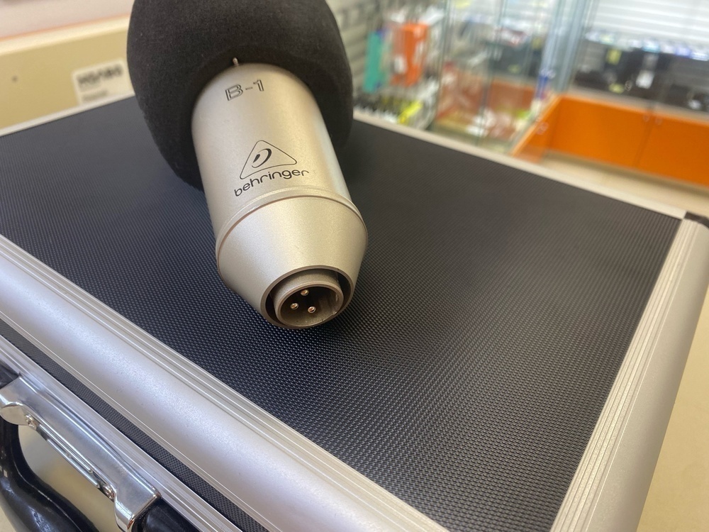 Микрофон Behringer B-1
