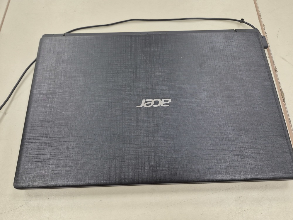 Ноутбук Acer; A9-9420e, Radeon R5 M435, 6 Гб, Нет, 1 Tb