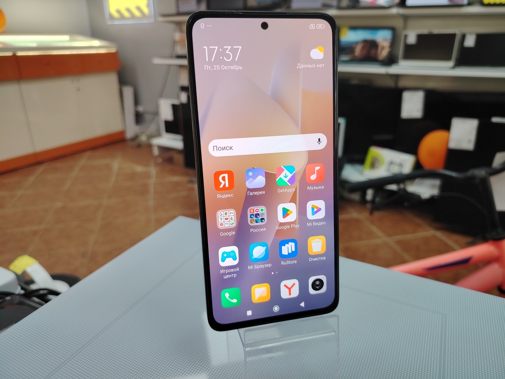 Смартфон Xiaomi Redmi note 13 8/128