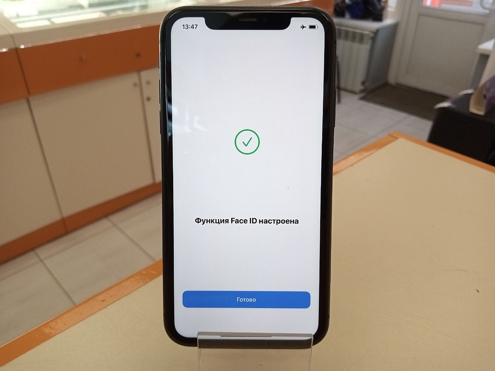 Смартфон Apple iPhone 11 64Gb