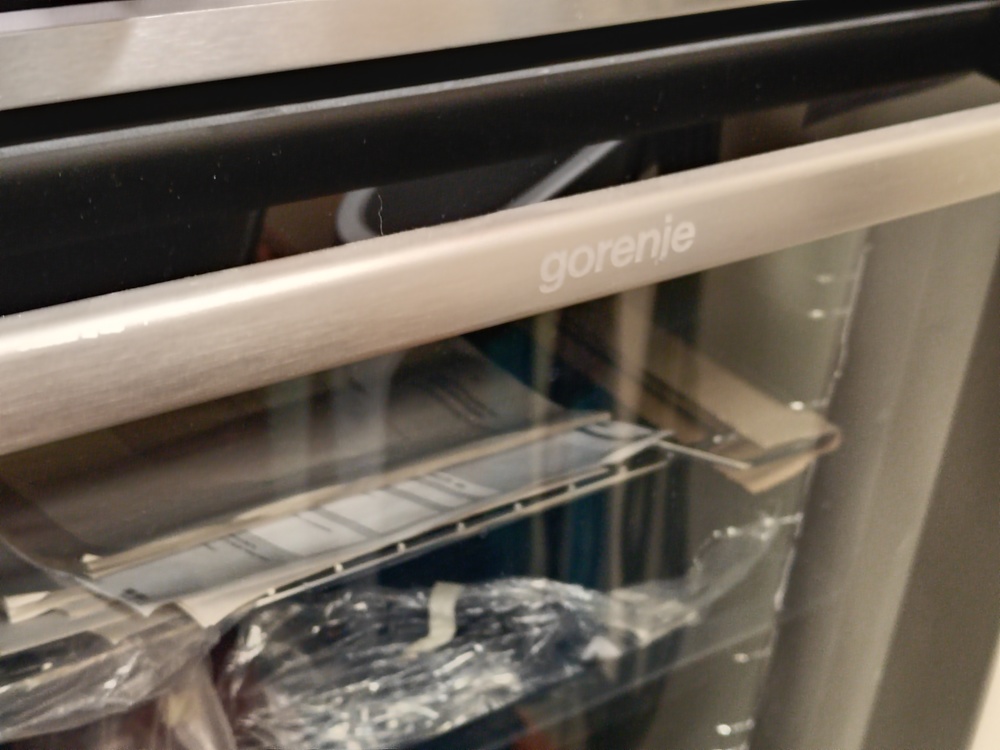 Духовой шкаф Gorenje GECS5C70WA