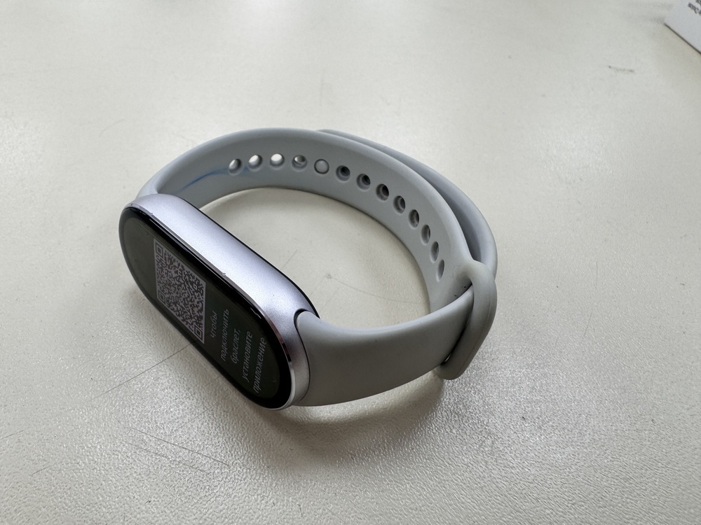 Фитнес-браслет Xiaomi Smart Band 10