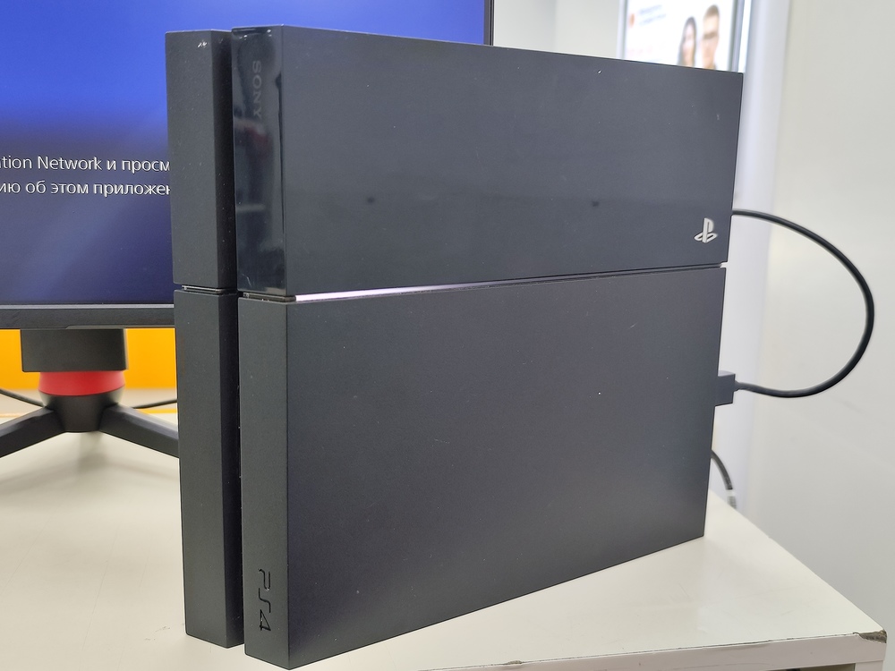 Игровая приставка Sony Playstation 4 Fat; Playstation, 500 Гб