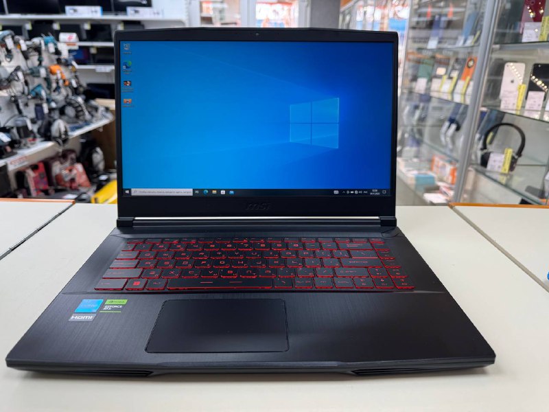 Ноутбук MSI; Core I5-12450H, GeForce RTX 3050, 16 Гб, 500 Гб, Нет