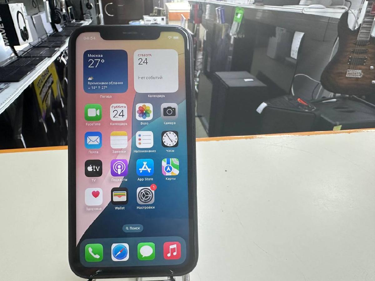 Смартфон Apple iPhone Xr 64Gb