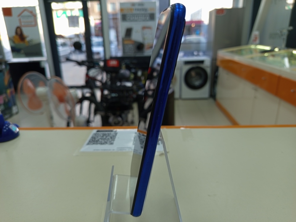 Смартфон Xiaomi Redmi Note 8T 4/64