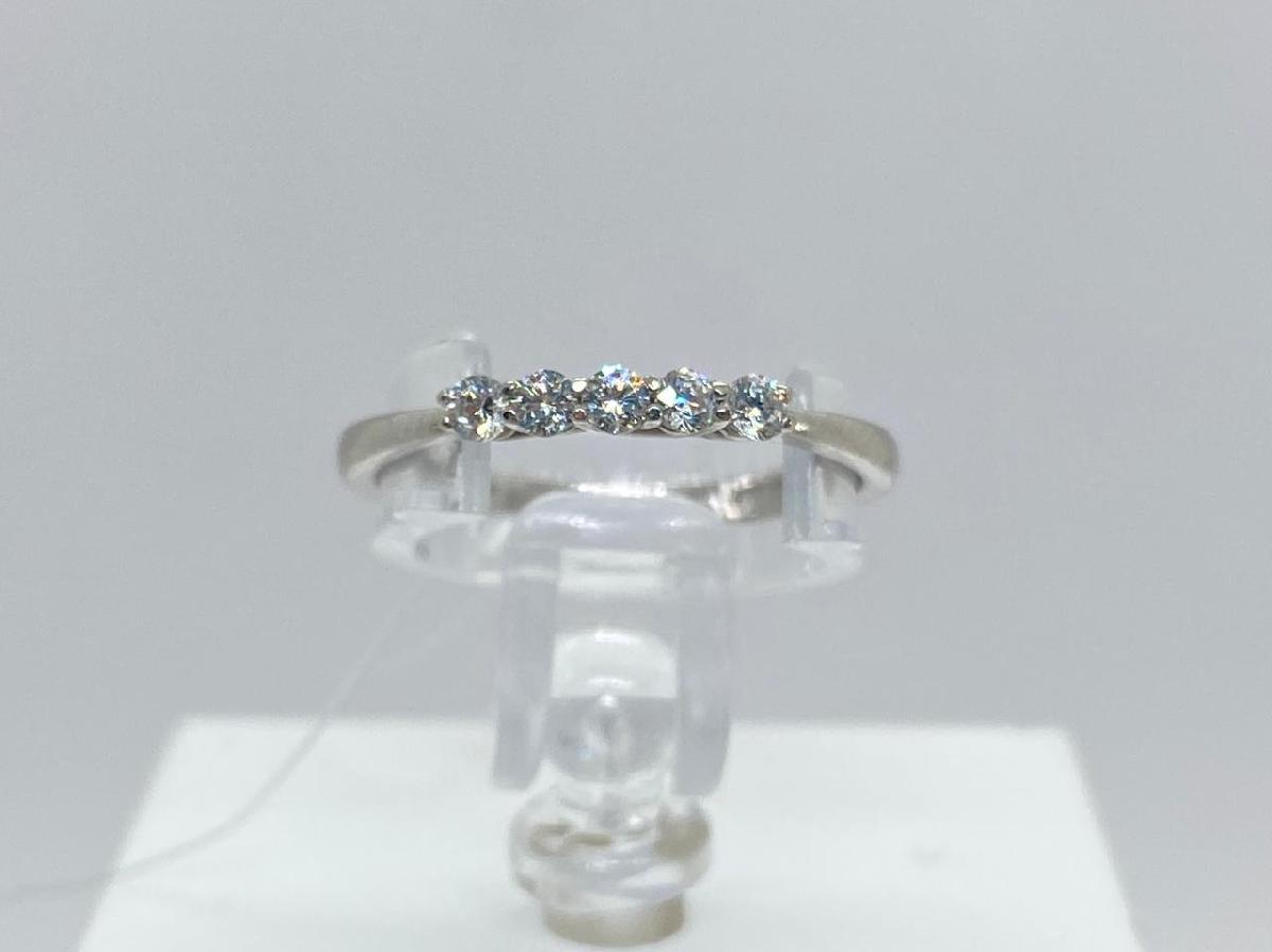 21-115300 КОЛЬЦО С КАМНЯМИ (Au 585)