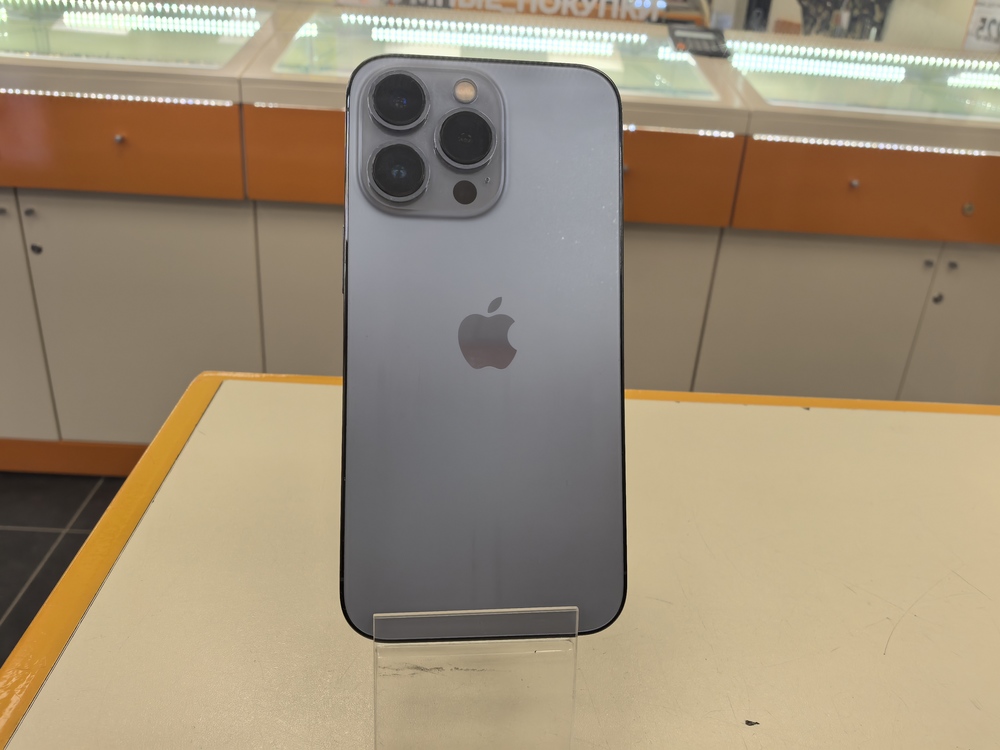 Смартфон Apple iPhone 13 Pro 256Gb