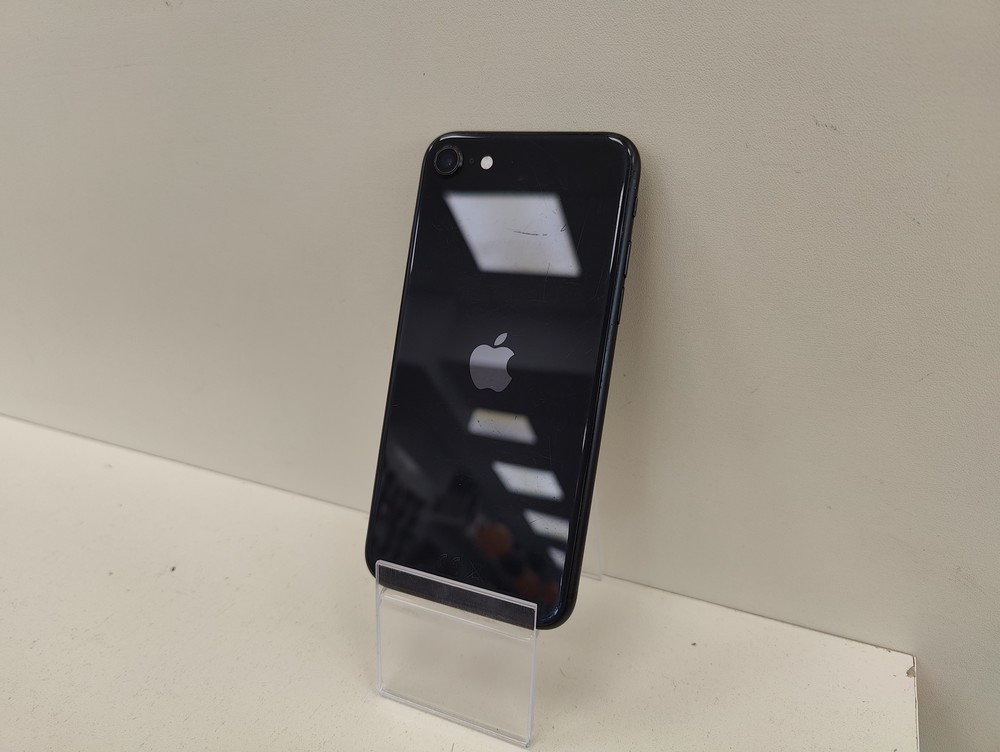 Смартфон Apple iPhone SE 2020 64Gb