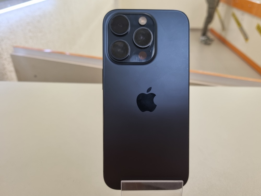 Смартфон Apple Iphone 15 Pro 128Gb