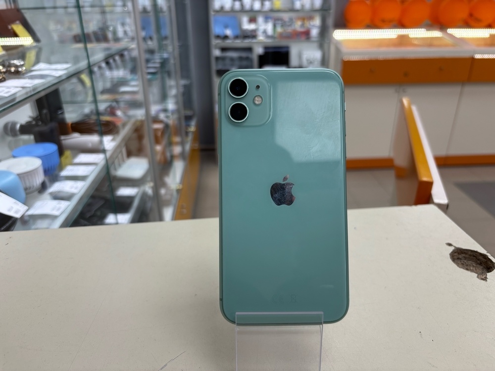 Смартфон Apple iPhone 11 128Gb