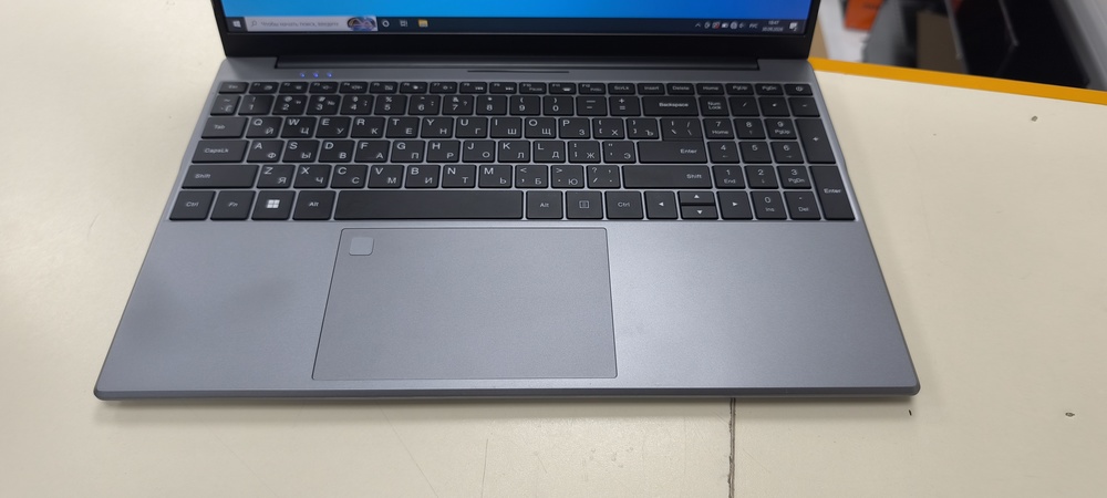 Ноутбук NoName; Core i7-6600U, Intel HD Graphics 520, 32 Гб, 2 Tb, Нет
